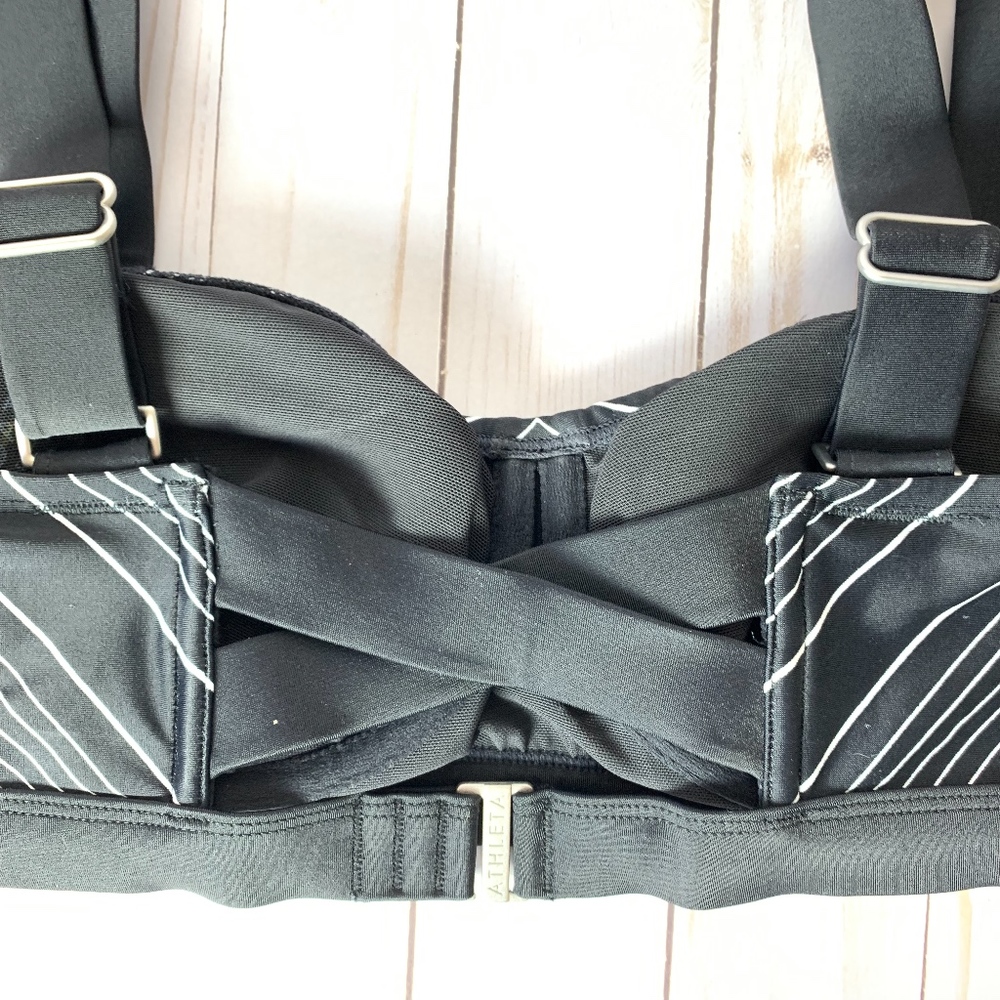 Athleta Chevron Bikini Top black and white 34B/C - Picture 4 of 6